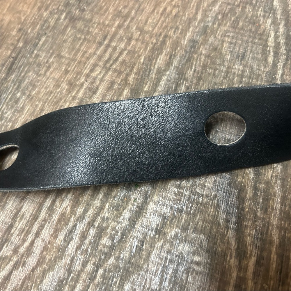 Emanuelle XS vintage gold heavy buckle Black Belt with holes throughout GUC - Picture 6 of 10